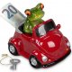 Spardose Frosch in rotem Auto