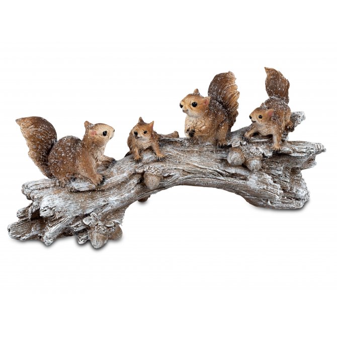 Gruppe Eichhörnchen 4er Winterzeit