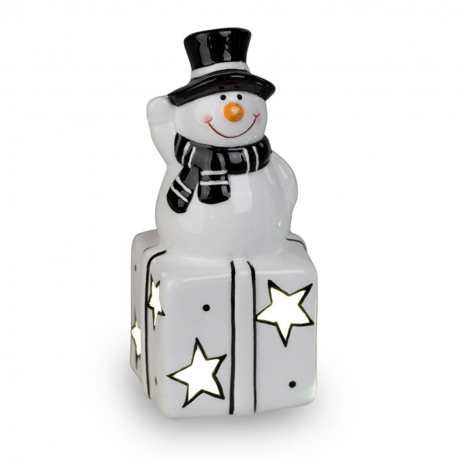 Schneemann auf Geschenk mit LED-Licht