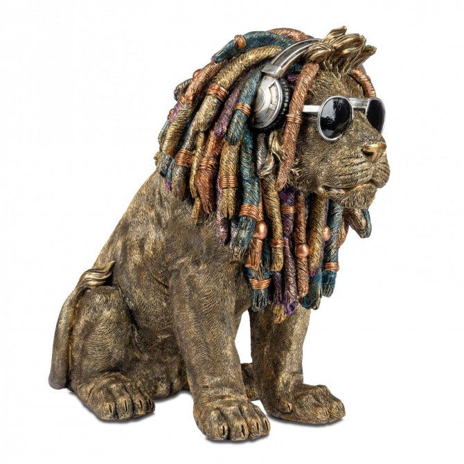 Löwe 36cm mit Dreadlocks