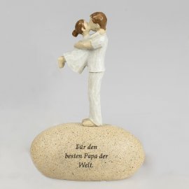 Figur auf Stein mit Spruch Papa